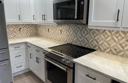 Cypress Island Condominio | Newly Remodeled Condo in Upscale Bonita Springs – Modern Chic Escape!