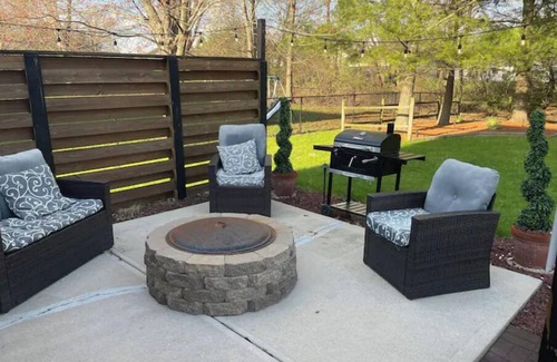 Acton Casa | Newly renovated 1400 Square Foot 3 Bedroom Home.