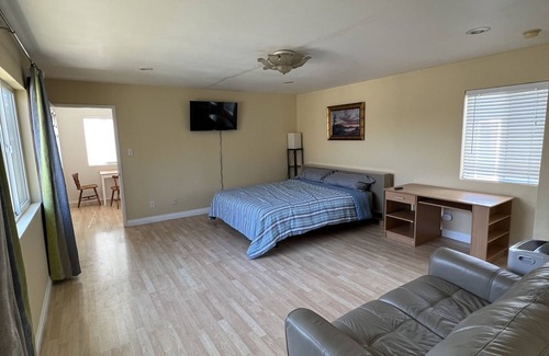 Torrance Casa | Newly Renovated 1BR/1BA Home