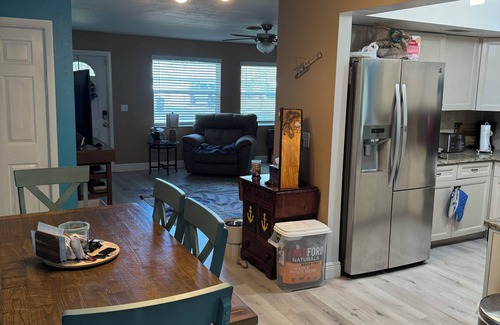 Cypress Lake Casa | Newly renovated 3bed 2bath family home with pool.