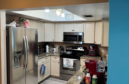 Cypress Lake Casa | Newly renovated 3bed 2bath family home with pool.