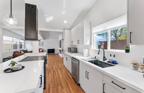 Serra Mesa Casa | Newly Renovated 4BR w/Golf, Game Room, Fire Pit