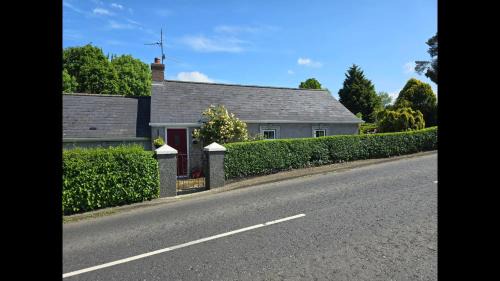 Craigavon Casa | Newly Renovated Country Cottage