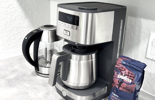 Wellington Casa | Newly renovated cozy 2 bedroom 2 bath home