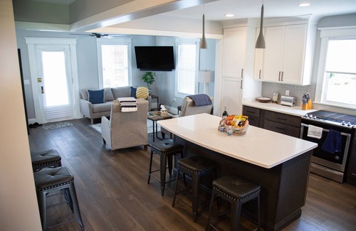 Northeast South Bend Casa | Newly renovated home walking distance to Notre Dame