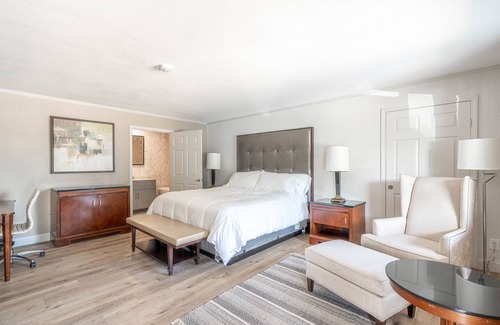 Wappapello Complejo | Newly renovated King Room w/ high speed internet