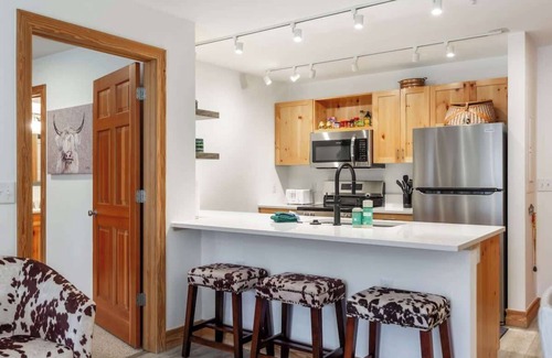 Driggs Condominio | Teton Creek Resort 314- Ubicación central para el esquí, ciclismo, golf, pesca