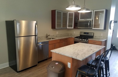 Ellicottville Apartamento | Moderno recientemente renovado de 2 dormitorios en el pueblo de Ellicottville