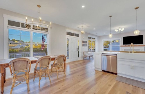 Old Town Bluffton Casa | Completely Renovated Home in Old Town Bluffton