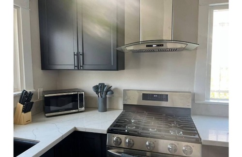 Park Mesa Heights Casa | NEWLY Renovated Spacious 3-Bedroom Big Yard Home