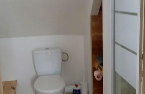 Tremolat Casa | Recientemente renovado granero de piedra con piscina en la hermosa villa medieval en Dordoña