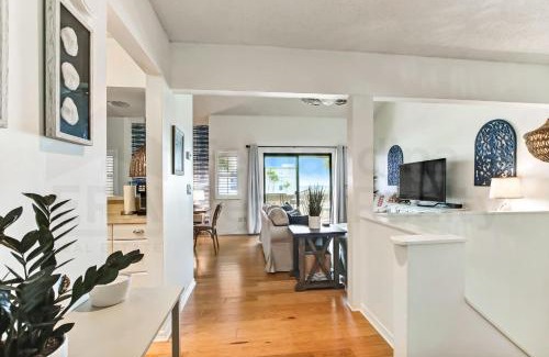 Fernandina Beach Casa | Newly Renovated! New Dog Friendly Listing! Ocean View Condo! 8 Sea Castles