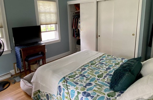 Silver Beach Cabaña | Newly renovated 3-bedroom North Falmouth cottage sleeps 8