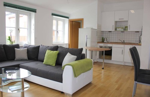 Teisendorf Apartamento | Apartamento Krittian