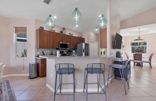 Rotonda Heights Casa | NewToVRBO RELAX- Own Home Private Pool, Hot Tub, near Beaches, Golf & Pickleball