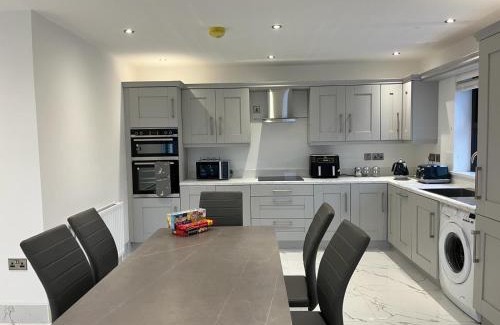 Newry Casa | Newtown House