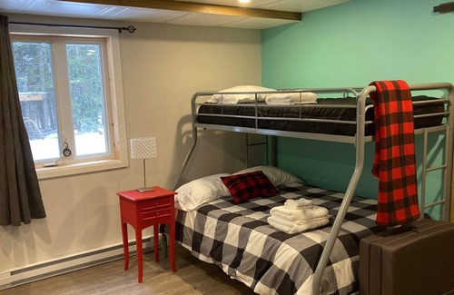 Notre-Dame-Des-Bois Casa | Next to Paradise