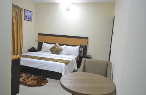Mushin Hotel | Nexus Suites