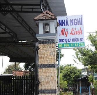Son Tinh Cama Y Desayuno | Nhà Nghỉ Mỹ Linh - Quảng Ngãi