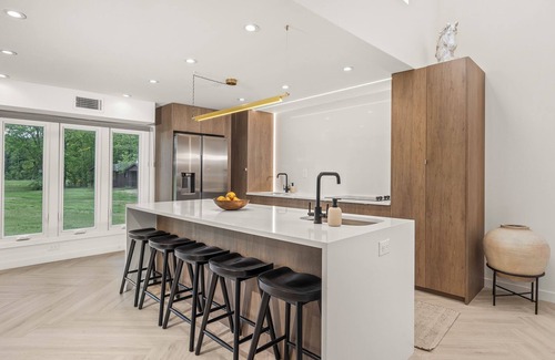 East Durham Casa | Hot Tub, Game Room, Sauna, Tennis Court, Pond