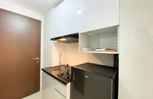 Bekasi Timur Apartamento | Nice And Cozy Studio At Transpark Juanda Bekasi Timur Apartment