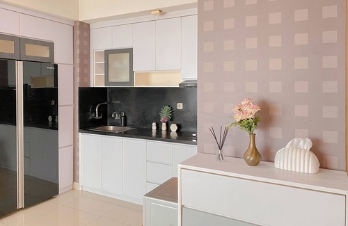 Pekayon Jaya Apartamento | Nice And Elegant 2Br At Grand Kamala Lagoon Apartment