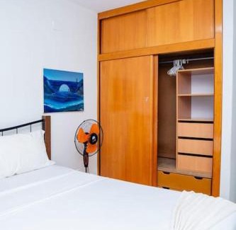 Praia Apartamento | Nice And Modern with king size bed