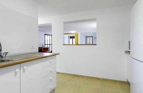 Oropesa del Mar Villa | Hermoso apartamento en villa para 3 personas con piscina, WIFI, A/C, TV y terraza