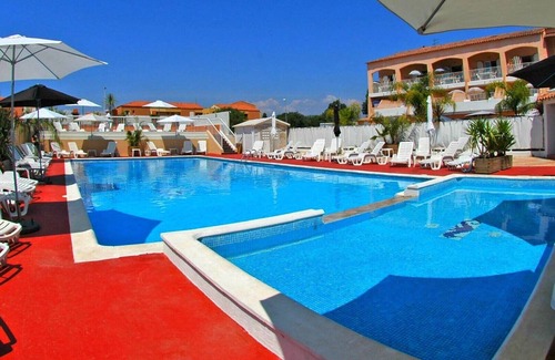 Les Bormettes Apartamento | Bonita Appart 6 pers. A 250 metros de la PLAYA CON PISCINA CLIMATIZADA Y TENIS (6)