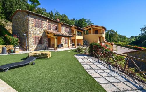 Monteverdi Marittimo Apartamento | Nice Apartment In Monteverdi Marittimo