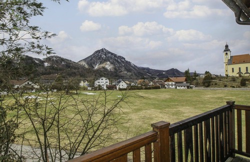 Muhldorf Apartamento | Bonito apartamento para 9 personas con WIFI, TV y balcón