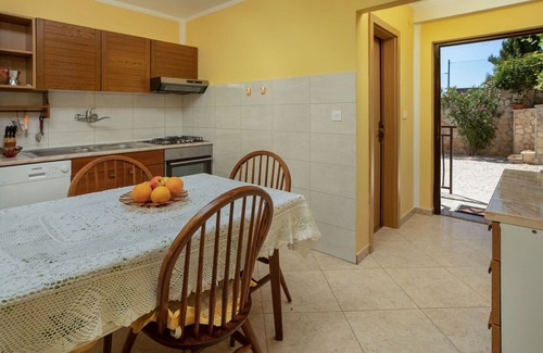 Brnobici Apartamento | Acogedor apartamento para 3 personas con piscina, WIFI, TV y terraza