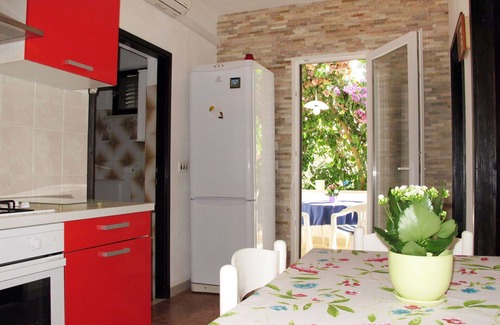 Mirce Apartamento | Precioso apartamento para 4 personas con WIFI, A/C, terraza y mascotas permitida