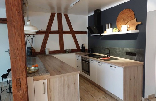 Suhl Apartamento | Bonito apartamento para 4 personas con WIFI, TV, patio y mascotas permitida