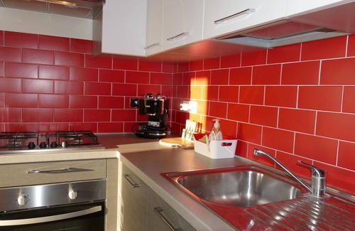 Torrazza Apartamento | Bonito apartamento para 4 personas con piscina, A/C, WIFI, TV y balcón