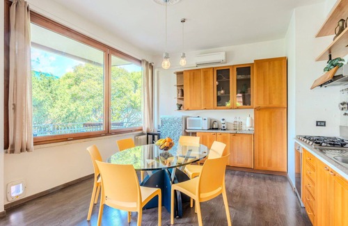 Naggio Apartamento | Bonito apartamento para 4 personas con A/C, WIFI, TV, balcón y mascotas permitida