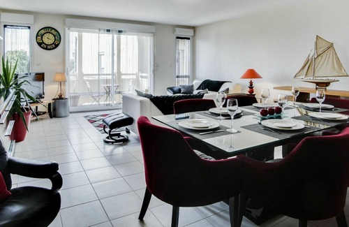 Saint-Igneuc Apartamento | Acogedor apartamento para 6 personas con WIFI, TV y balcón