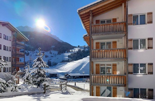 Savognin Apartamento | Bonito apartamento para 8 personas con WIFI, TV, terraza y vista panorámica