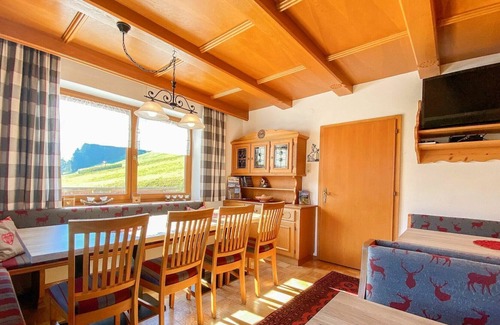 Schlitters Apartamento | Hermoso apartamento para 18 personas con WIFI, TV, balcón y aparcamiento
