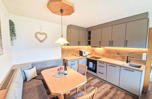 Stummerberg Apartamento | Acogedor apartamento para 2 personas con WIFI, TV y terraza