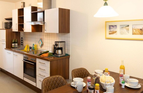 Lubmin Apartamento | Bonito apartamento para 4 personas con WIFI, TV, terraza y mascotas permitida