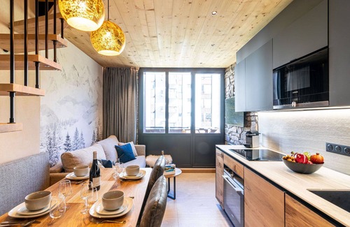 Tignes Apartamento | Bonito apartamento para 4 personas con WIFI, TV y balcón