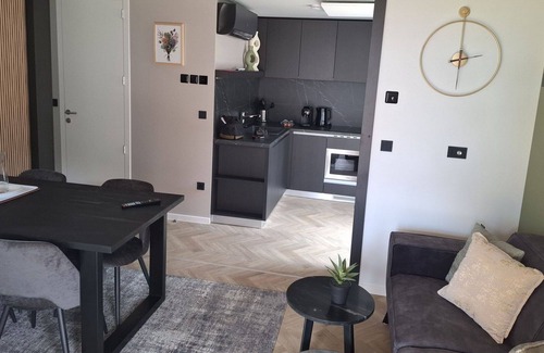 Ossiach Casa | Precioso apartamento en villa para 4 personas con WIFI, TV y terraza