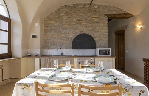 Novelli Apartamento | Precioso apartamento con piscina, WIFI, TV, terraza, mascotas permitida y vista panorámica