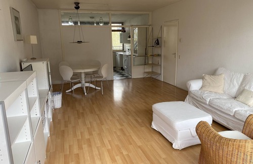 Bilthoven Apartamento | Nice apartment nearby Utrecht in friendly village. Long stay, min 6 months