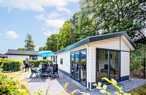 Municipality of Noordwijk Casa | Precioso apartamento en villa para 4 personas con WIFI, piscina, TV y terraza