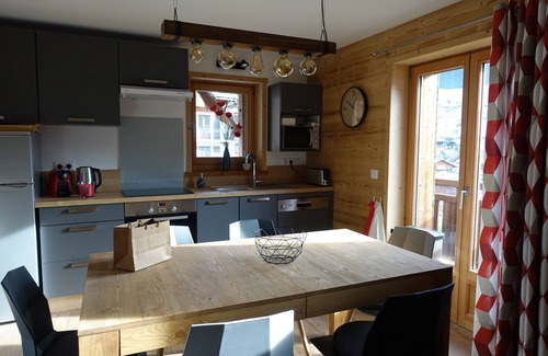 Morzine Apartamento | NUEVO: Bonito apartamento T3 NUEVO 6/8 personas en chalet pueblo centro