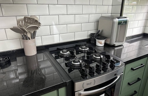 Sao Sebastiao Apartamento | Nice apartment with Air conditioner, Wi-Fi and bathtub