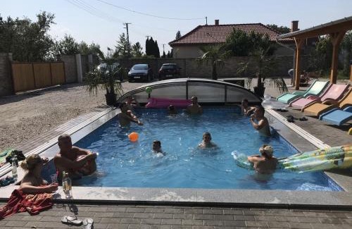 Balatonfenyves Apartamento | Nice Big House