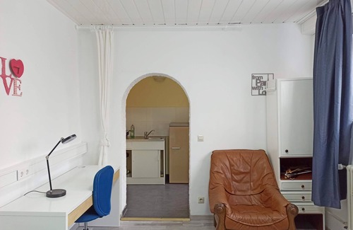 Dossenheim Casa | Nice Charlotte Flat Heidelberg